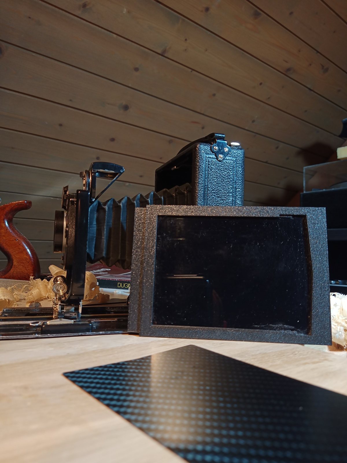 Rear view of the Contessa-Nettel Sonnar and replacement 9x12 holder
